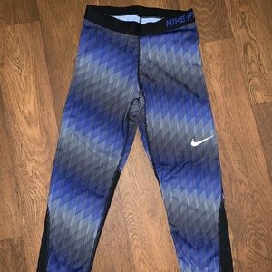 Nike DRI-FIT Workout Capris